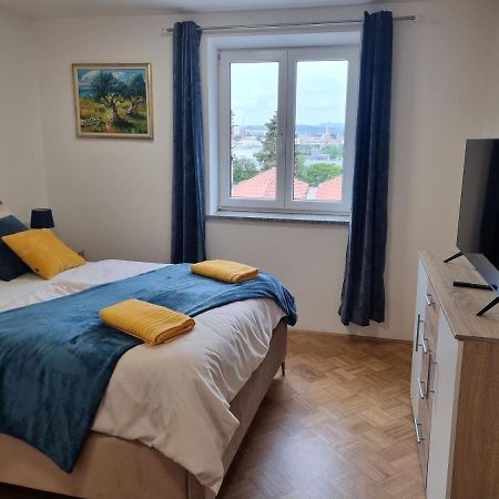 Apartma Lumas Koper Exterior photo
