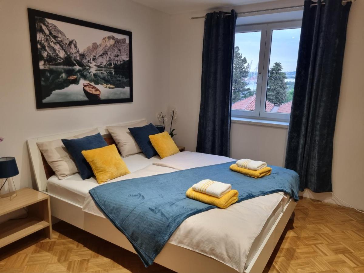 Apartma Lumas Koper Exterior photo